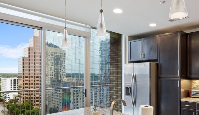 Austin | Stylish 1BD/1BA Apartment