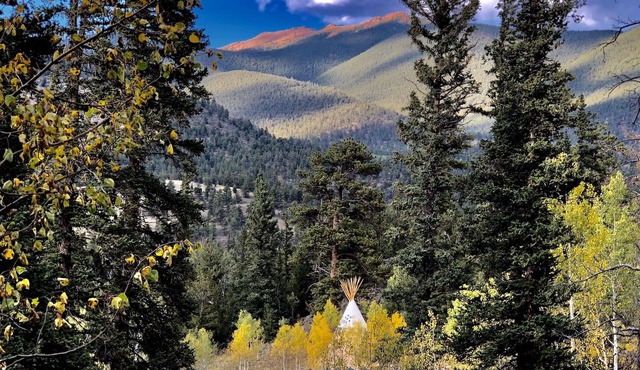 Authentic Tipi Glamping at Bison Peak Lodge [#2]