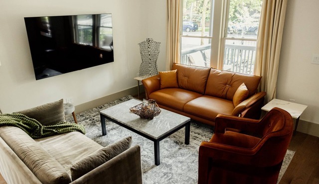 Backyard Garden Oasis | ½ Mi OSU + Free Parking