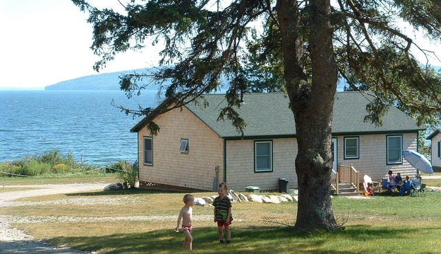 Belfast Beach House with 3 bedrm, 2 bath and spectacular Ocean Views