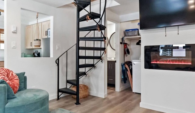 Boho Southwest Modern Unit 3 with Butte Mtn Views! in Durango