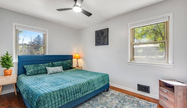 Bright 2BR Broadmoor Basecamp | King Bed
