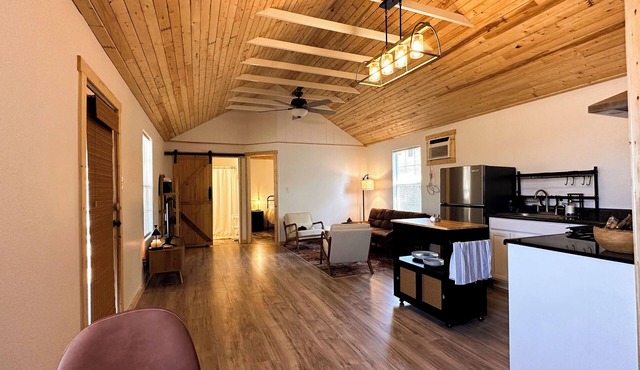 Buna Boho Tiny Home- A newly renovated tiny home situated in the heart of Buna.