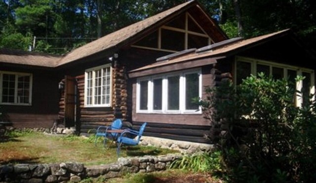 Cabin by the Woods - Next to Whiteface Hollow Wedding Venue