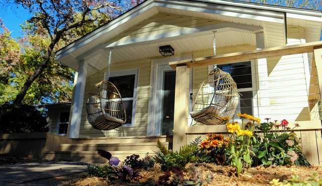 Candler Cottage: Close 2 Everything "Asheville"