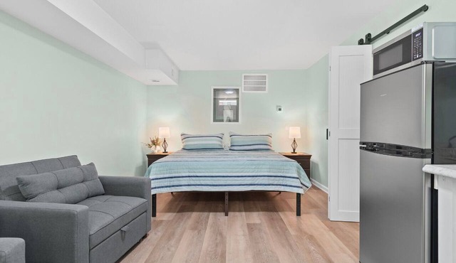 Causeway Inn- Ground Floor- "All Inn"