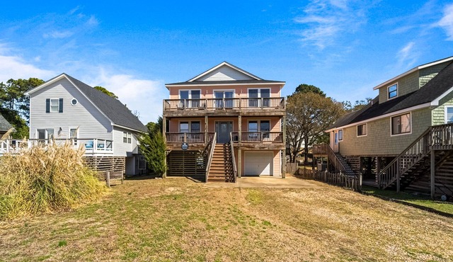 CH50: The Sweet Pelican, 4BR home with Shared Pool- pet friendly