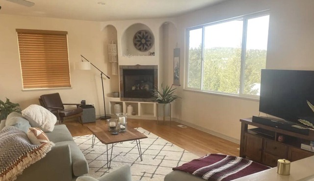 Charming 3 Bedroom Home in the Mountains