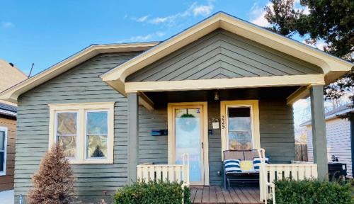 Charming Cedar Place