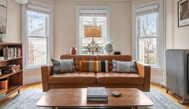 Charming Downtown West End 2BR