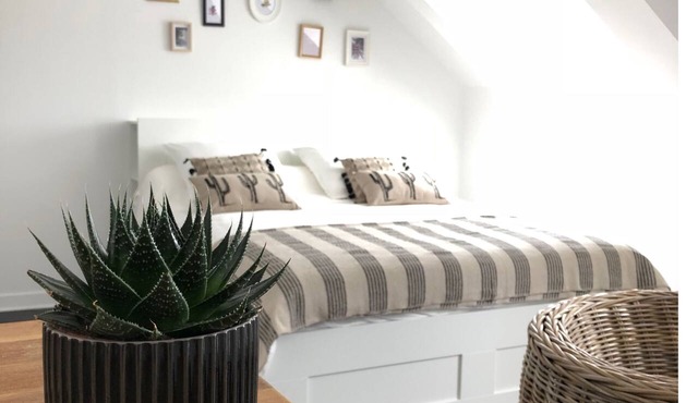 Charming Studio Facing the Port and 100 m from the Beach in Binic