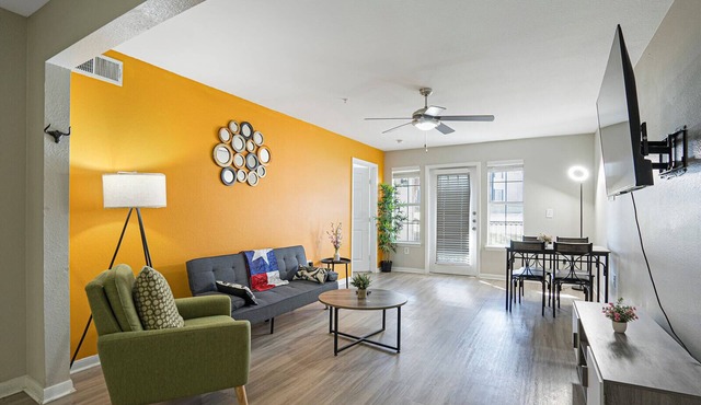Chic 2-bedroom apartment with WiFi, AC in marvelous Austin