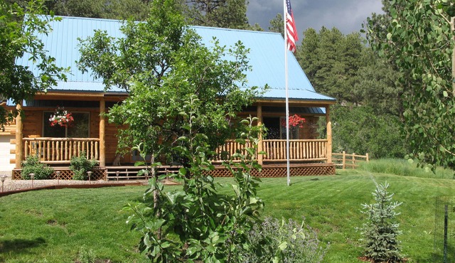 Come enjoy colorful COLORADO in a park like setting & wildlife GALORE!