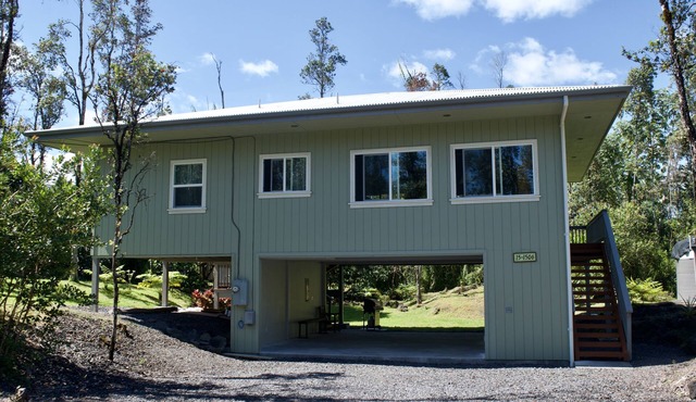 Come & stay with us at the beautiful & peaceful Bird's Nest