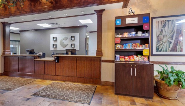 Comfort Suites Marshall