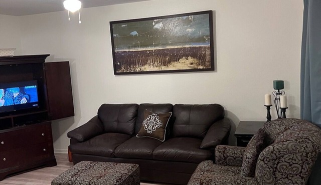 Comfortable Spacious 3 Bedroom Rural