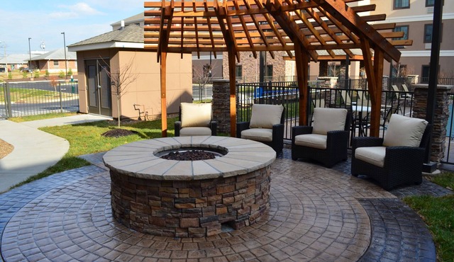 Comm Accessible 1BR King Suite | Breakfast Included