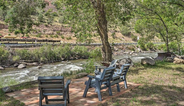 Cotopaxi Escape w/Game Room on Arkansas River!