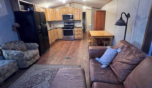 Cozy 2-bedroom mobile home in peaceful Turner with WiFi