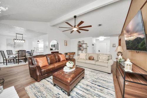 Cozy 3 bed 2 Baths Katy Work Vacation & Family Friendly