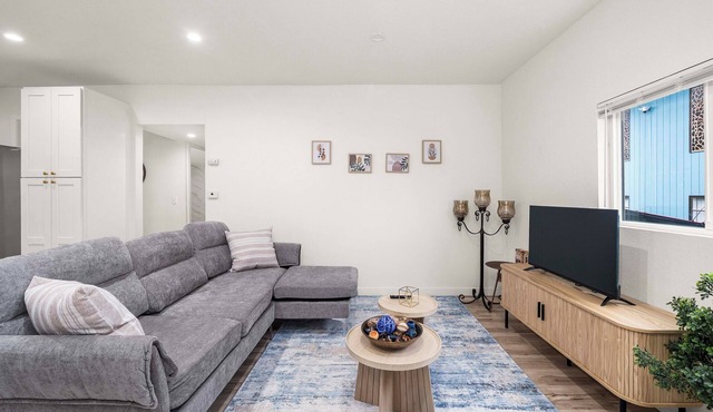 Cozy 3BR West Seattle Home w/Laundry - FIFA Ready!