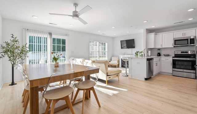 Cozy Coastal Getaway | Family and Pet Friendly