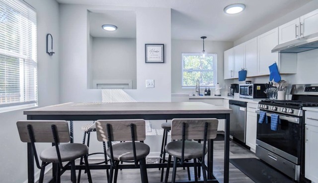 Cozy Home Near OSU | King Bed NBA Jam Sleeps 6