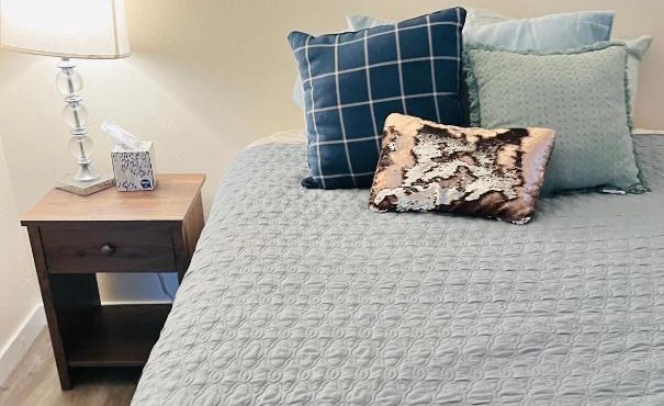 Cute Remodeled 1 bedroom condo in central Fairbanks