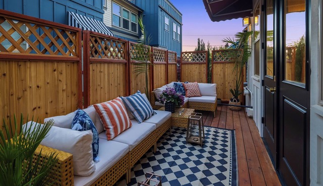 Delridge ArtHaus - Spacious 4-bedroom house in beautiful Seattle with AC