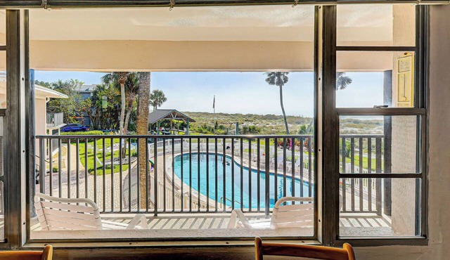 Directly on the Gulf - Unit 14 - 1 Bedroom - Second Floor - Sleeps up to 5