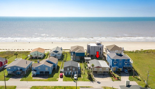 Dog Friendly Beachside Home w/Huge Deck, Fenced Yard, Great Kitchen & More!