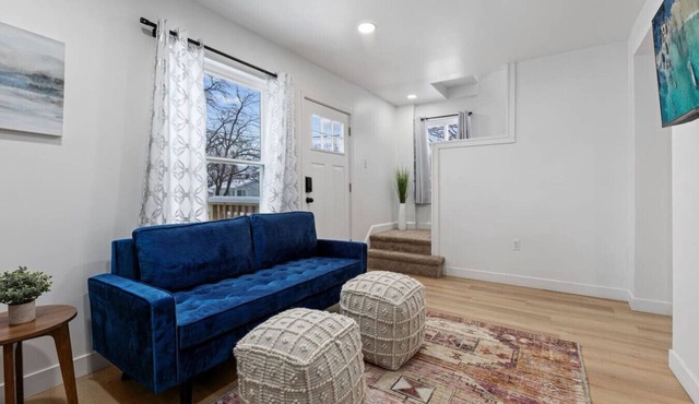 Downtown-Ready 3BR3BA | Modern, Spacious & Private