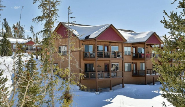 Downtown WP Villa 39 I Private Hot Tub I Great Views I Bunk Room I Discounted Attractions