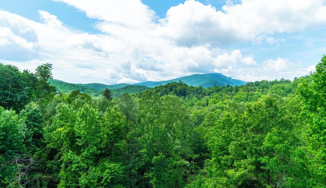 Evergreens 1522- Mtn Condo, Gated Resort, Indoor/Outdoor Pools & Hot Tub