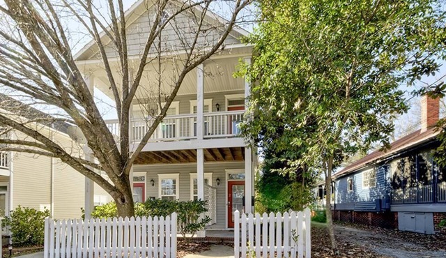 Flat on 3rd 616: 2 BR, 2 BA Condominium in Wilmington, Sleeps 4