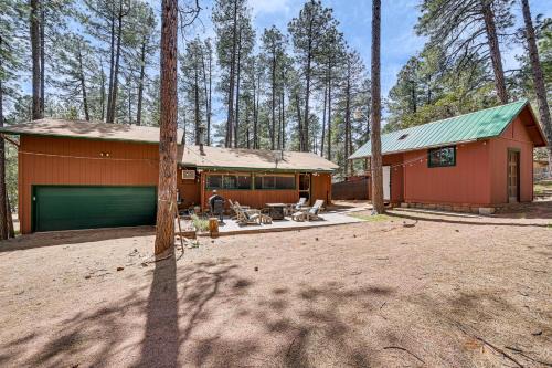 Forest Views & Fire Pit: Cozy Pine Cabin