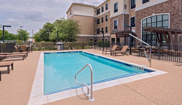Free Breakfast Buffet Included! Gym, Business Center, Pool Access.