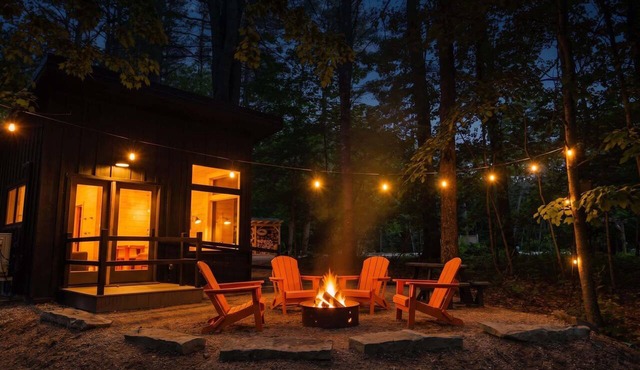 Glamping cabin w/kitchenette & full bath - 17