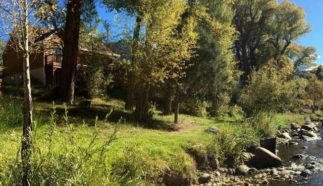 Glorious location on the creek only 1/2 mile to town STR-130