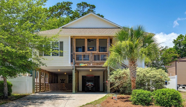 Golf Cart, Bikes, Easy Beach Days! Oak Island