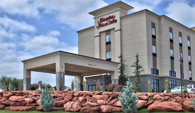 Hampton Inn & Suites Guthrie, OK in Guthrie