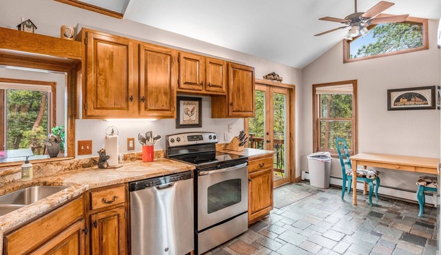 Heavenly Pines - Ev #3361 5 Bedroom Home by RedAwning