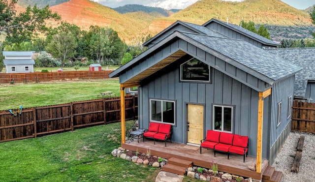 Hermosa Meadows Hideaway - 360° Red Cliff Views, Sleeps 5, 10 min to Durango in Durango