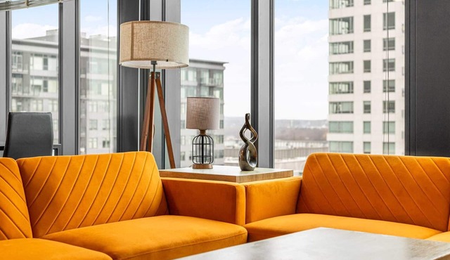 High-end Modern 3BR 3BA Condo Assembly Square