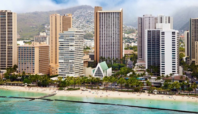 Hilton Waikiki Beach Resort & Spa
