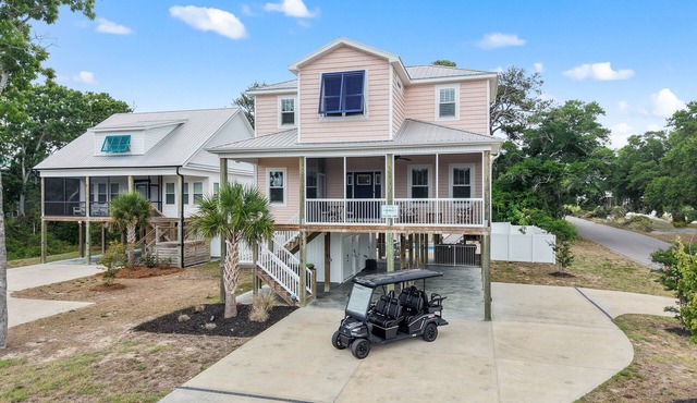 "Just Peachy" 3BR Home | 4 Baths (2 Full, 2 Half)