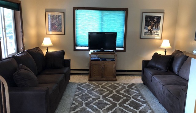 Ketchikan Northern Retreat - 3 Bedroom Apartment on Large Private Lot
