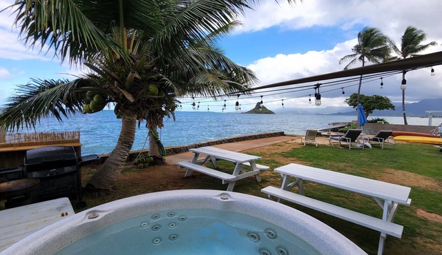 Kualoa Oceanfront Escape