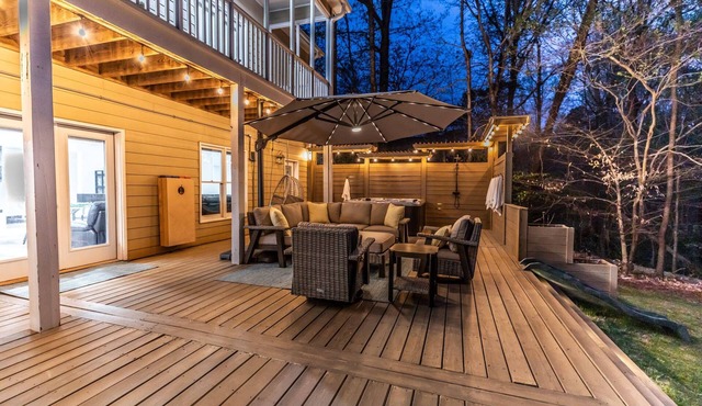 Lakeside Retreat w/Hot Tub & Private 2 story Dock