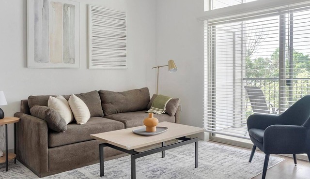 Landing | Incredible 1BD, Gym, Courtyard